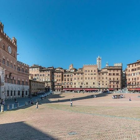 Apartament Mimosa- Loft Elegante Con Terrazza Nel Centro Di Siena Zewnętrze zdjęcie